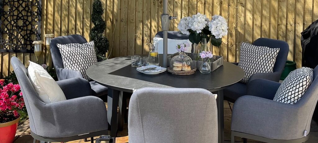 6 Seater Dining Table